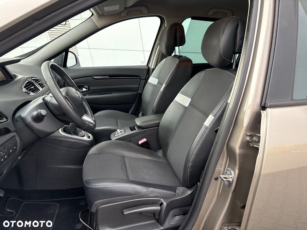 Renault Scenic 1.5 dCi Expression - 16