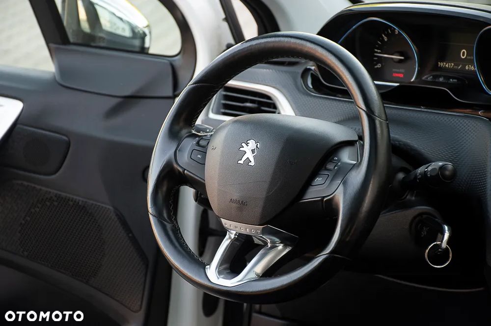 Peugeot 208 PureTech 110 Stop & Start Tech Edition - 27