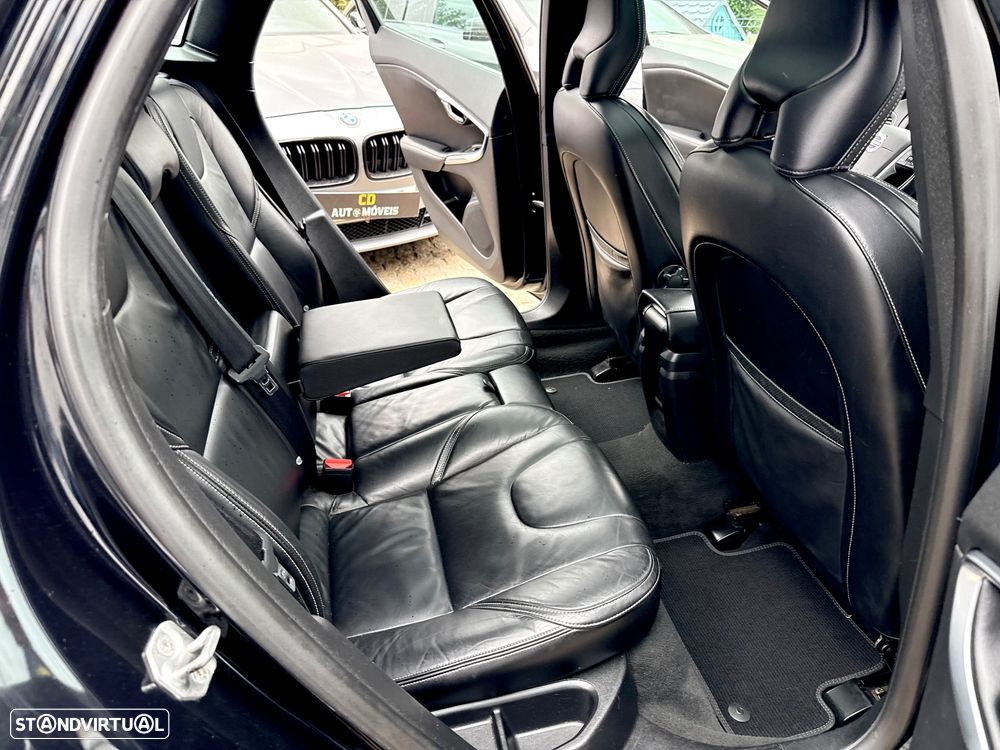 Volvo V40 1.6 D2 R-Design - 51