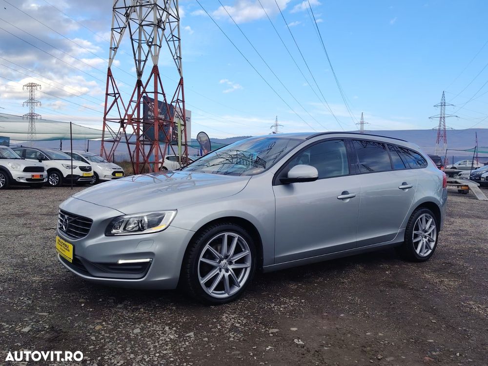 Volvo V60 D3 Geartronic Edition - 3