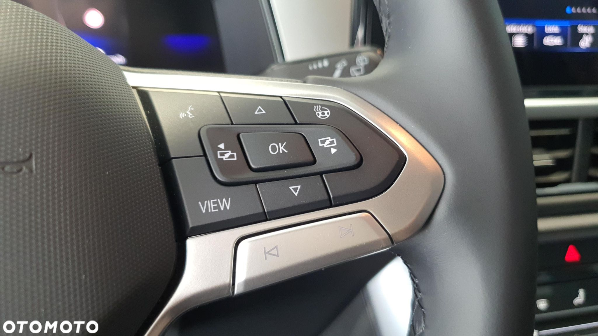 Volkswagen T-Roc 1.0 TSI Life - 27