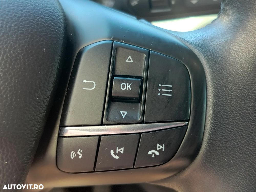 Ford Focus 2.0 EcoBlue Active Business - 26