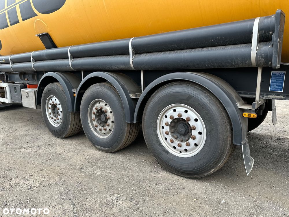Feldbinder KIP 60.3m3 - 12