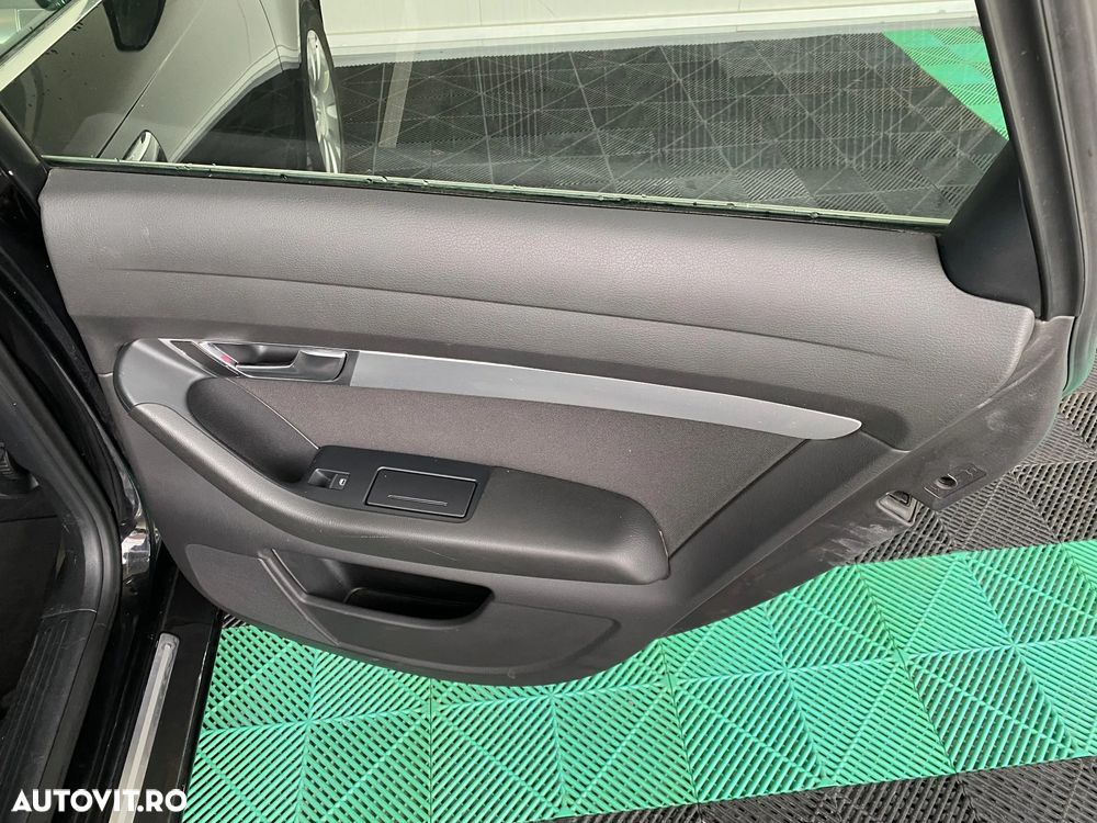 Audi A6 2.0 TDI DPF Aut Avant - 24