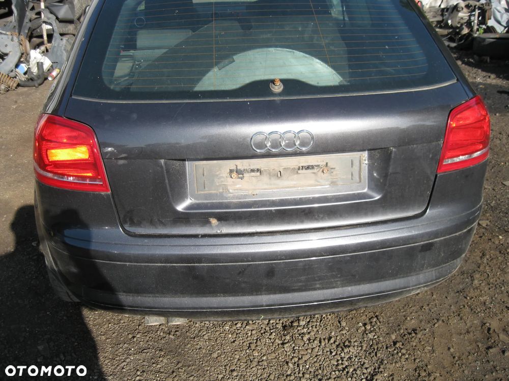 klapa bagaznika audi a3 8p - 1