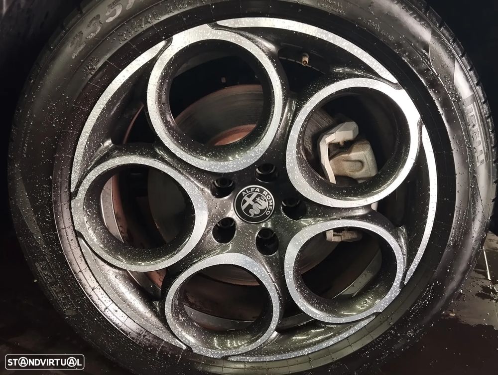 Alfa Romeo Tonale ver-1-5-hybrid-sprint - 9