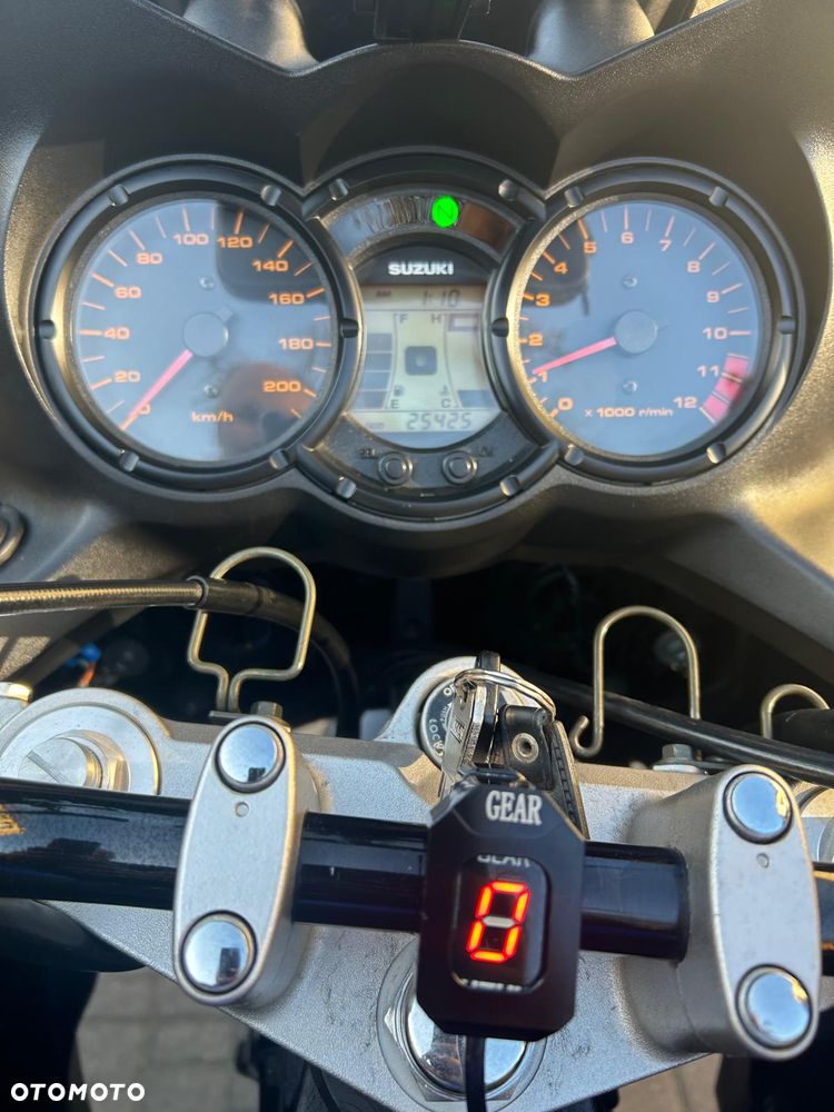Suzuki DL - 4