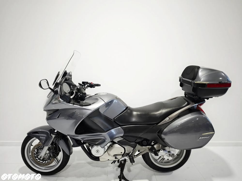 Honda Deauville - 9