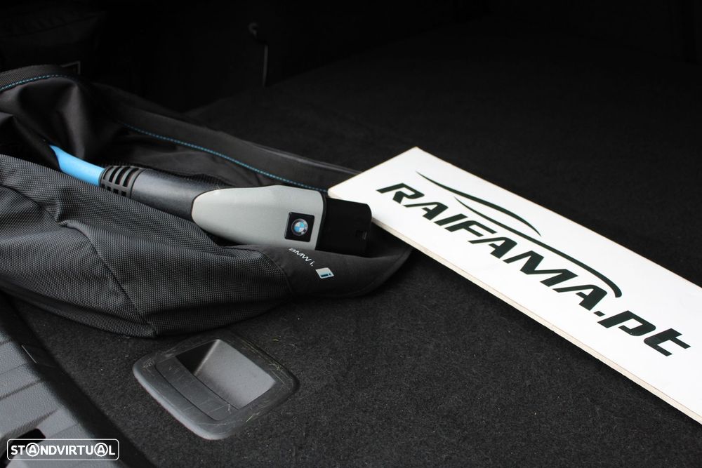 BMW 330 - 45