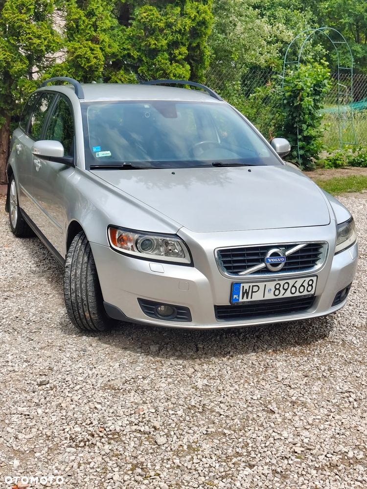 Volvo V50