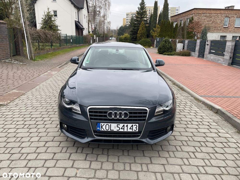 Audi A4 Limousine - 2