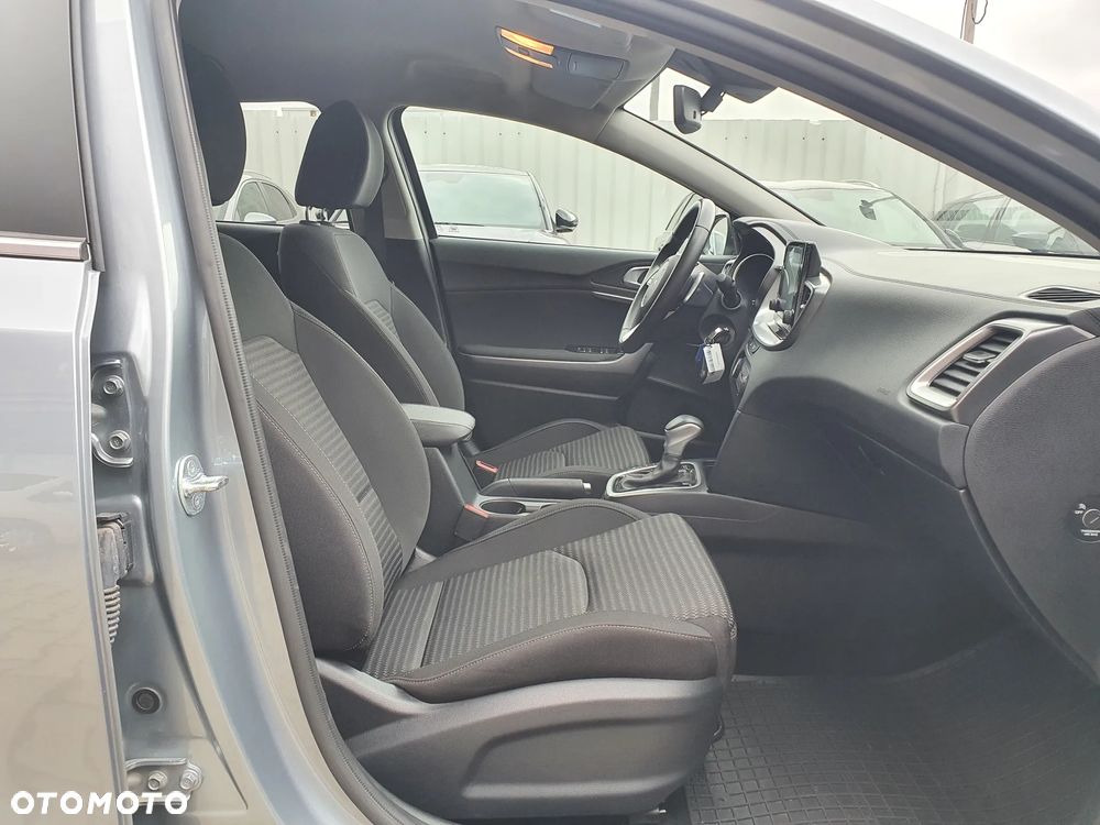 Kia XCeed 1.5 T-GDI M DCT - 26