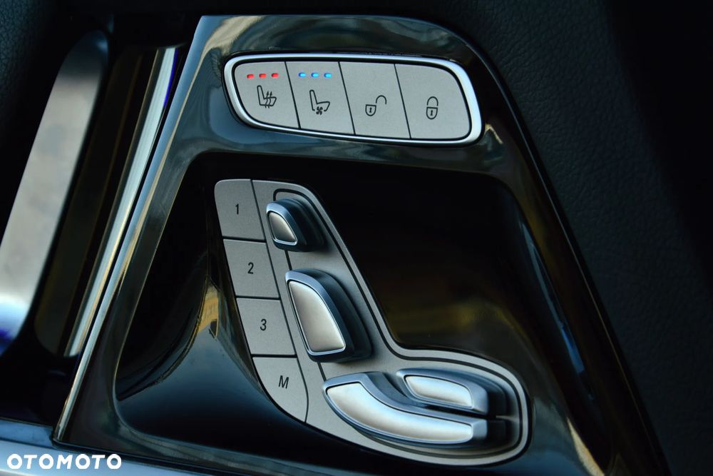 Mercedes-Benz Klasa G 400 d - 20