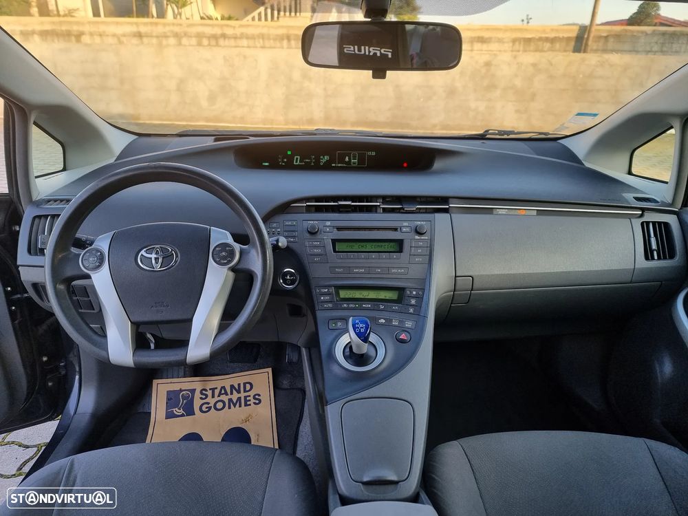 Toyota Prius 1.8 Premium - 16