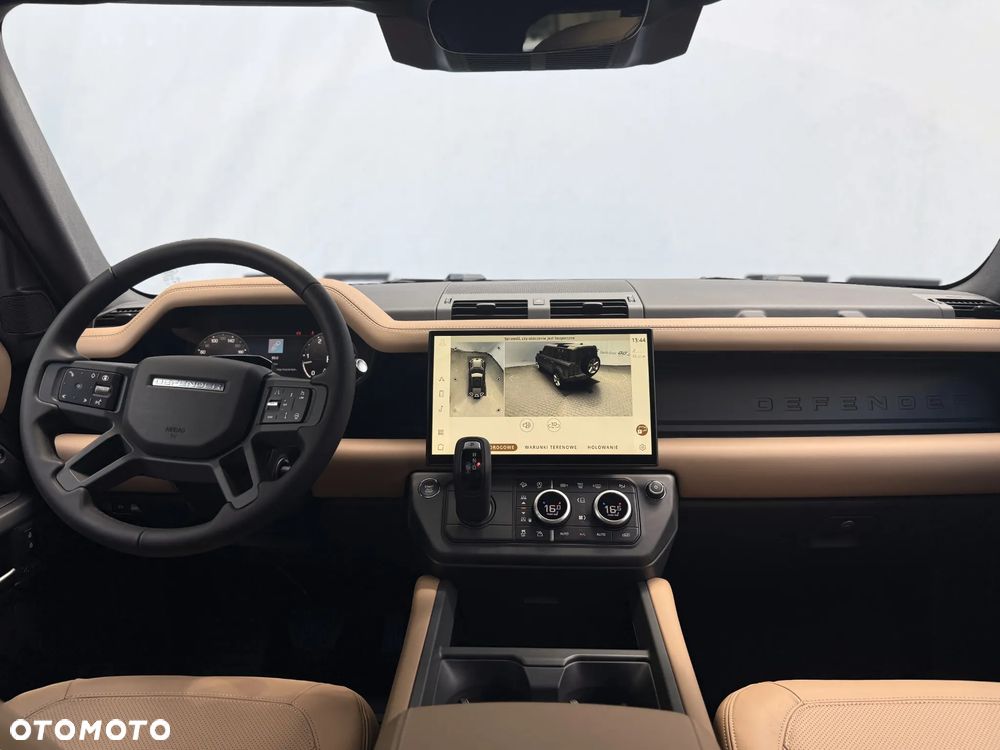 Land Rover Defender 110 D350 X-Dynamic HSE - 4