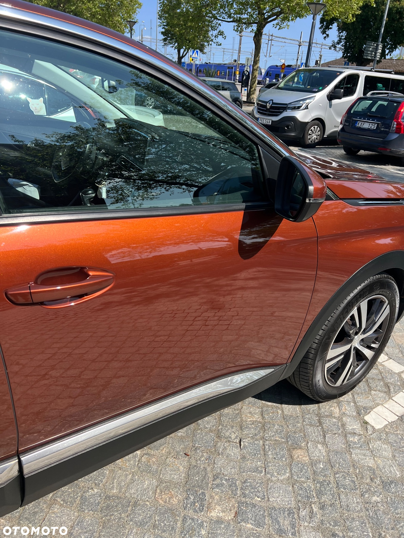Peugeot 3008 2.0 BlueHDi Allure S&S - 10