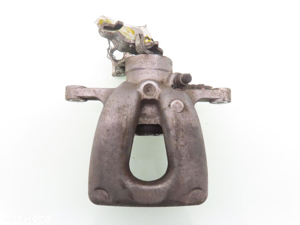 ZACISK LEWY TYŁ ALFA ROMEO 159 1.9 JTDM - 1