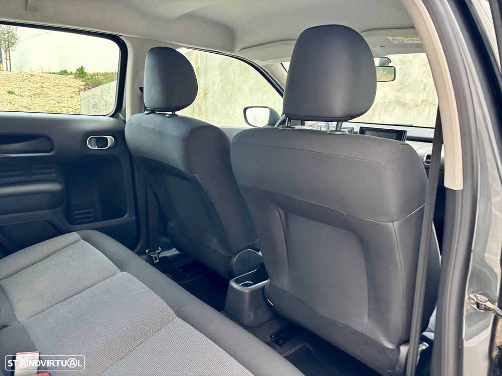 Citroën C4 Cactus 1.2 PureTech Shine - 29