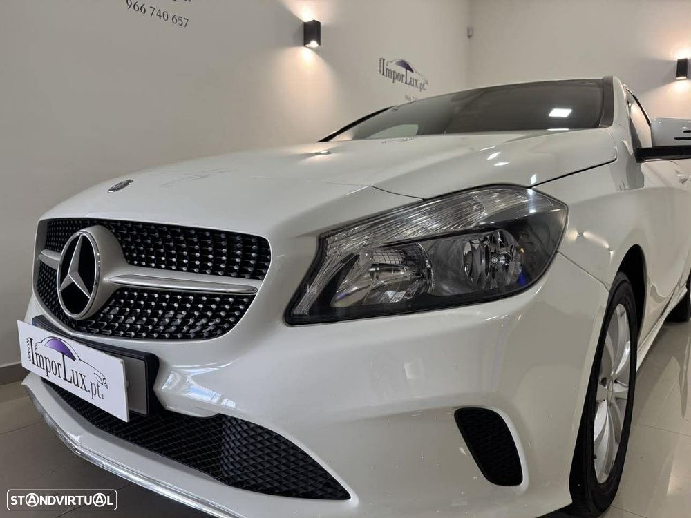 Mercedes-Benz A180 2017 photo 4