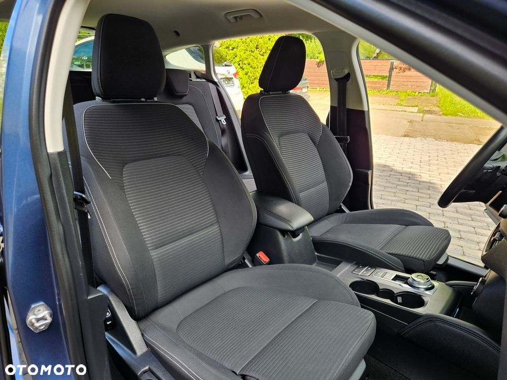 Ford Focus - 12