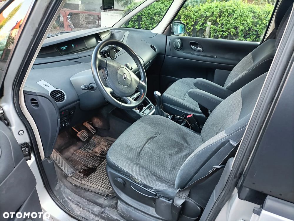 Renault Espace 2.0T Impulsion - 6