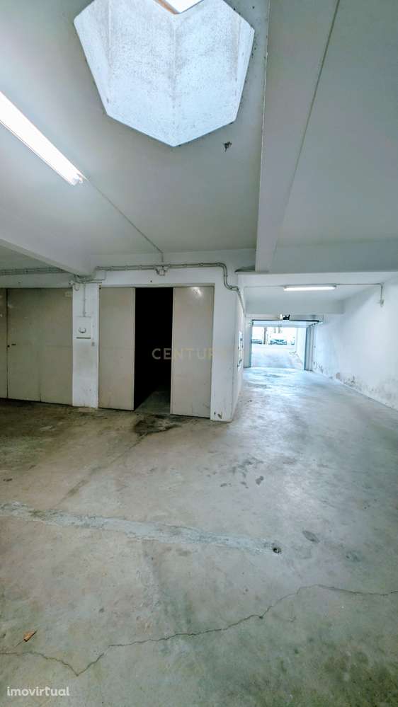 Garagem para arrendamento - Grande imagem: 4/6