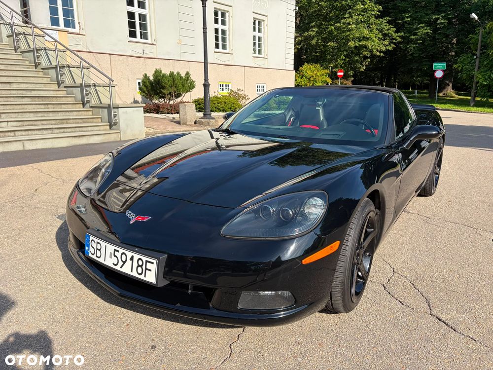 Chevrolet Corvette - 13