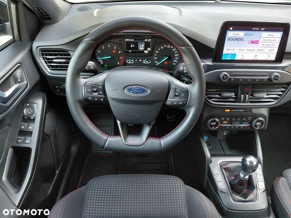 Ford Focus 1.5 EcoBoost ST-Line Business - 5