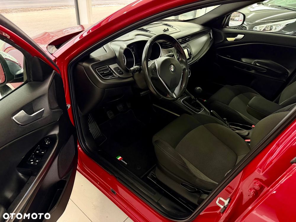 Alfa Romeo Giulietta 1.6 JTDM 16V Veloce - 17