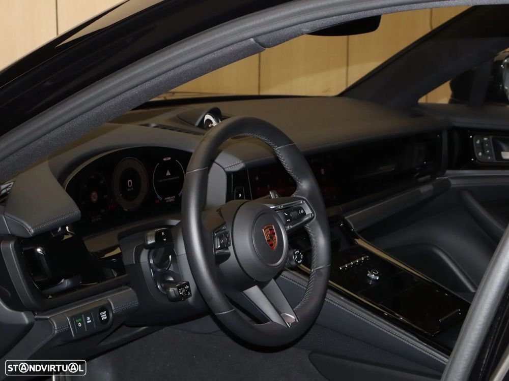 Porsche Panamera 4S E-Hybrid - 23