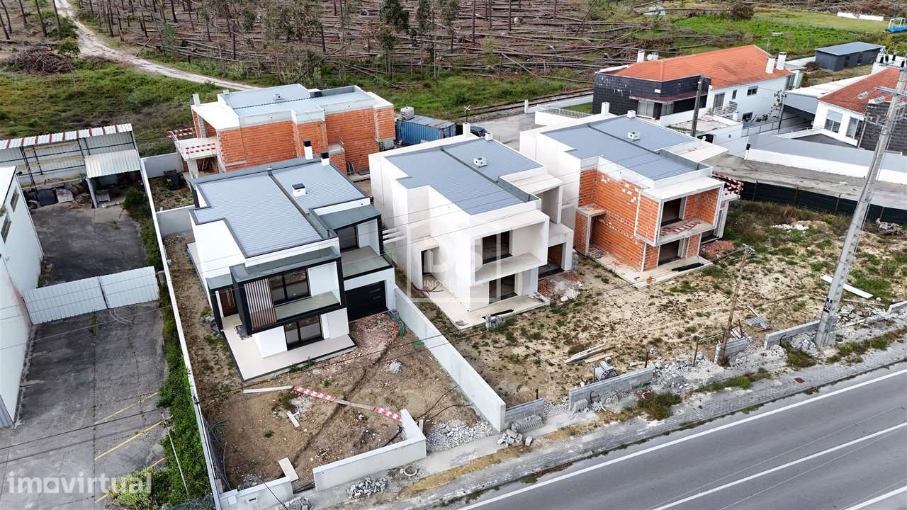 Moradia Isolada T4 - Maceira - Grande imagem: 2/30