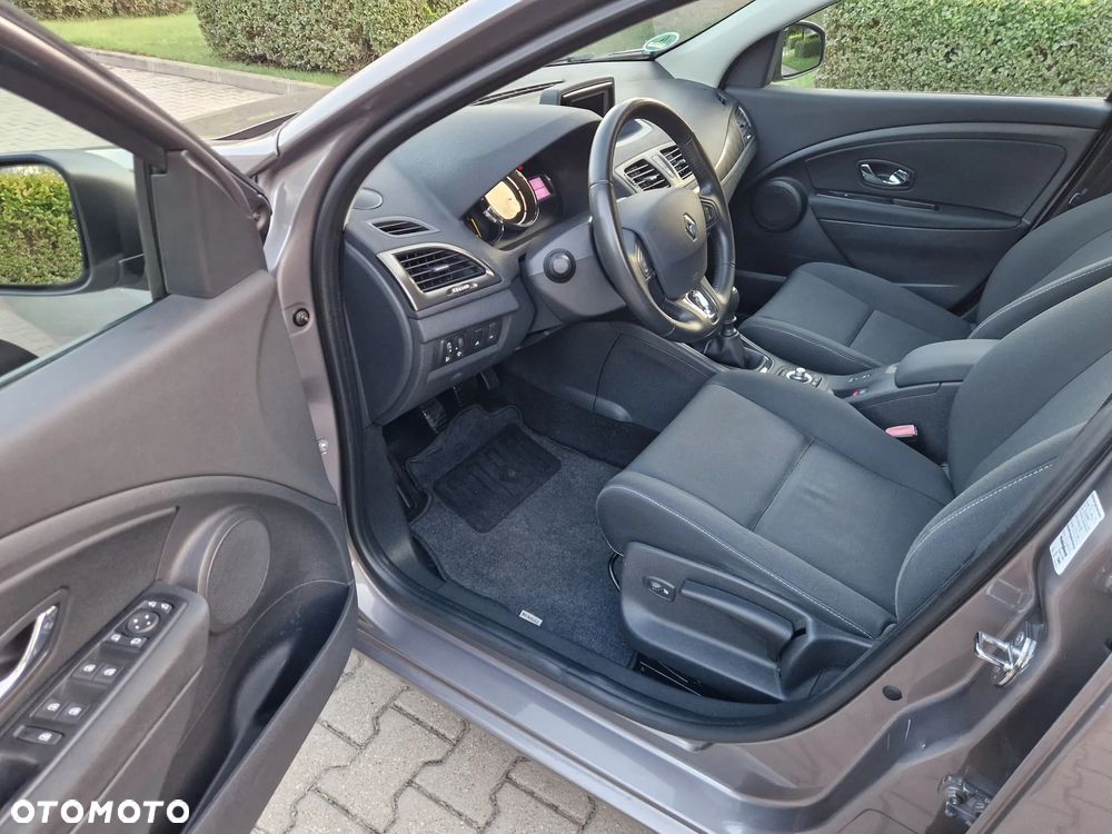 Renault Megane - 17