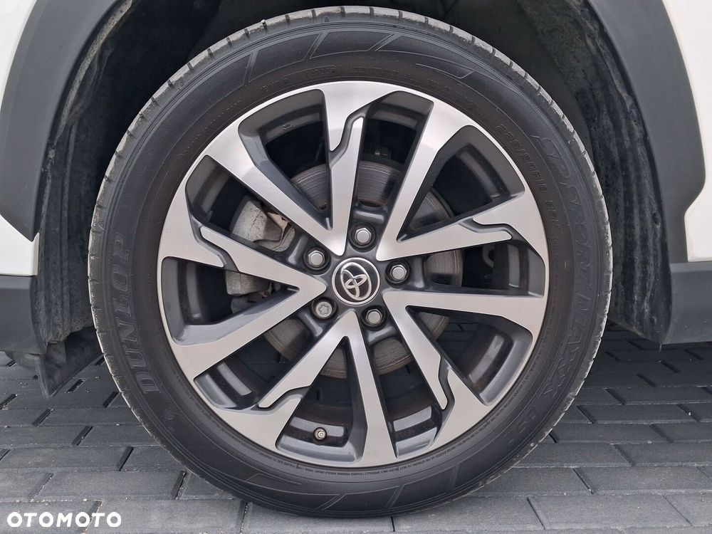 Toyota Corolla Cross - 29