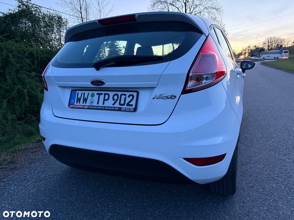 Ford Fiesta 1.5 TDCi St&St SYNC Edition - 11