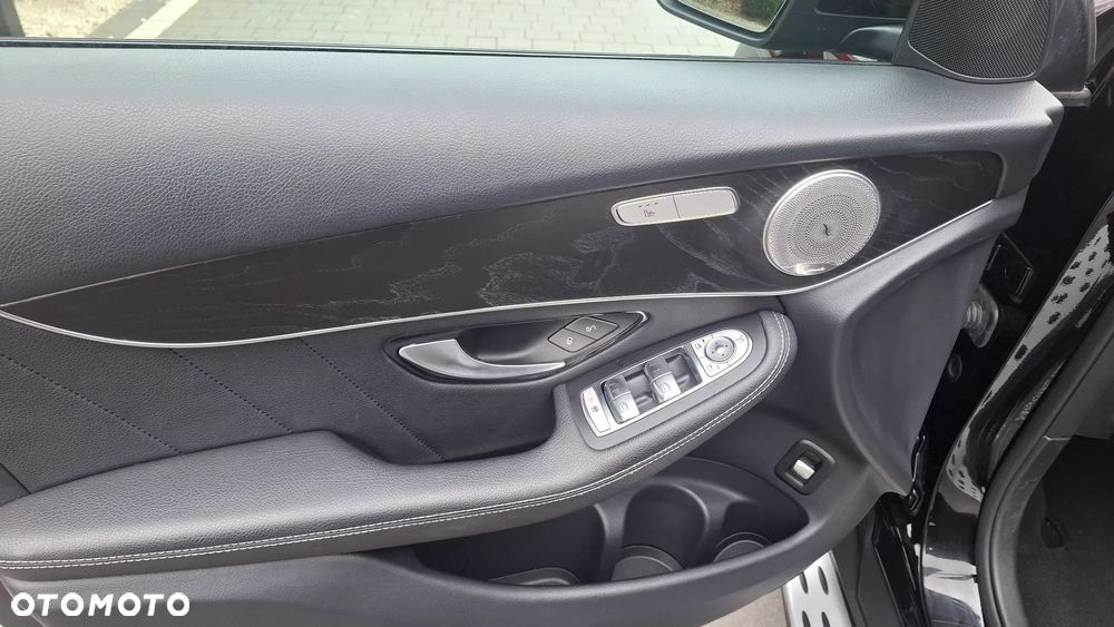 Mercedes-Benz GLC - 13