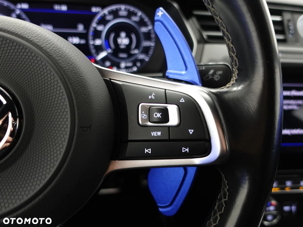 Volkswagen Arteon 2.0 TDI SCR DSG R-Line - 37