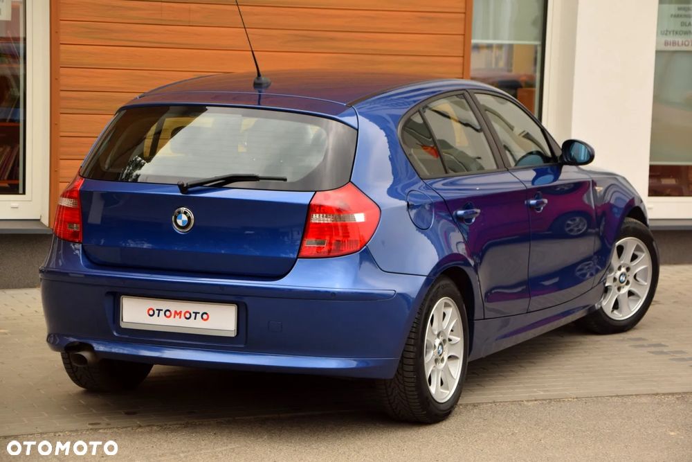 BMW Seria 1 118d DPF - 11