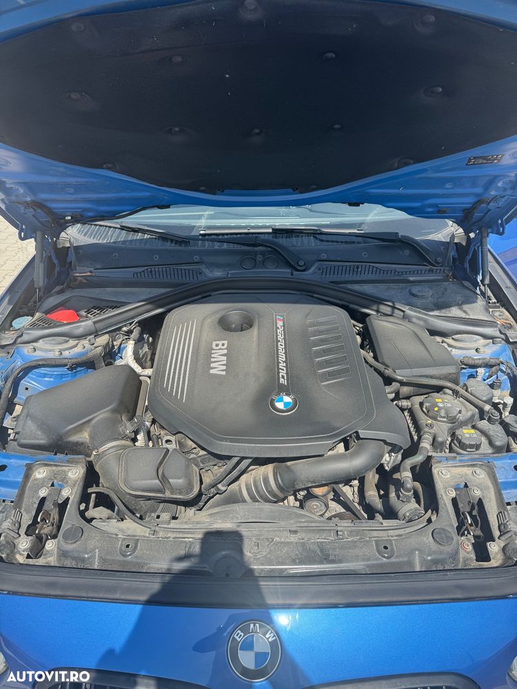BMW M1 M140i - 8