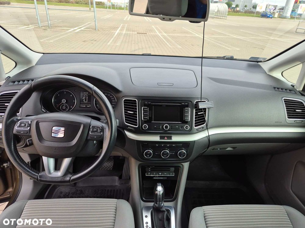 Seat Alhambra 2012 photo 5