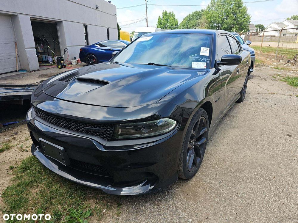 Dodge Charger 5.7 R/T - 1