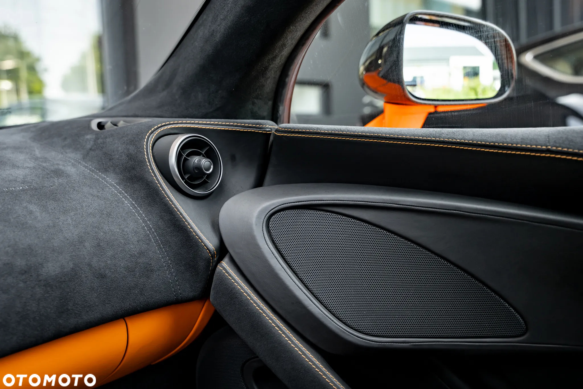 McLaren 570S Coupe - 34