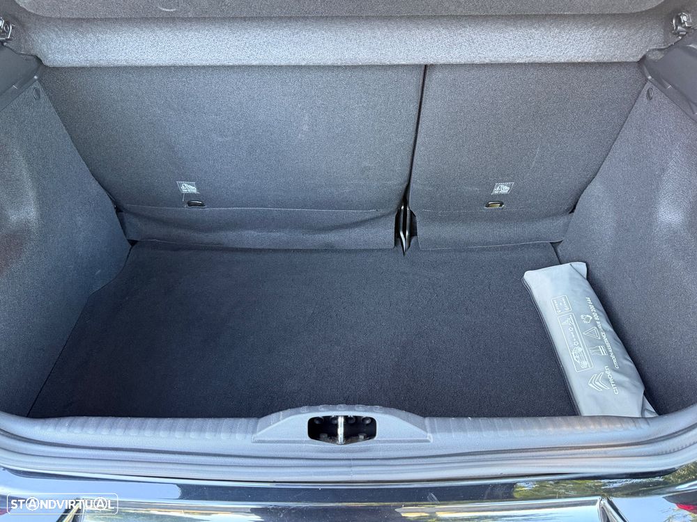 Citroën C3 1.2 PureTech Shine - 28
