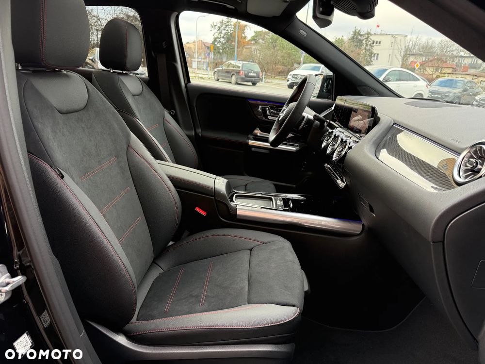 Mercedes-Benz GLA 220 4Matic 8G-DCT Edition AMG Line - 17