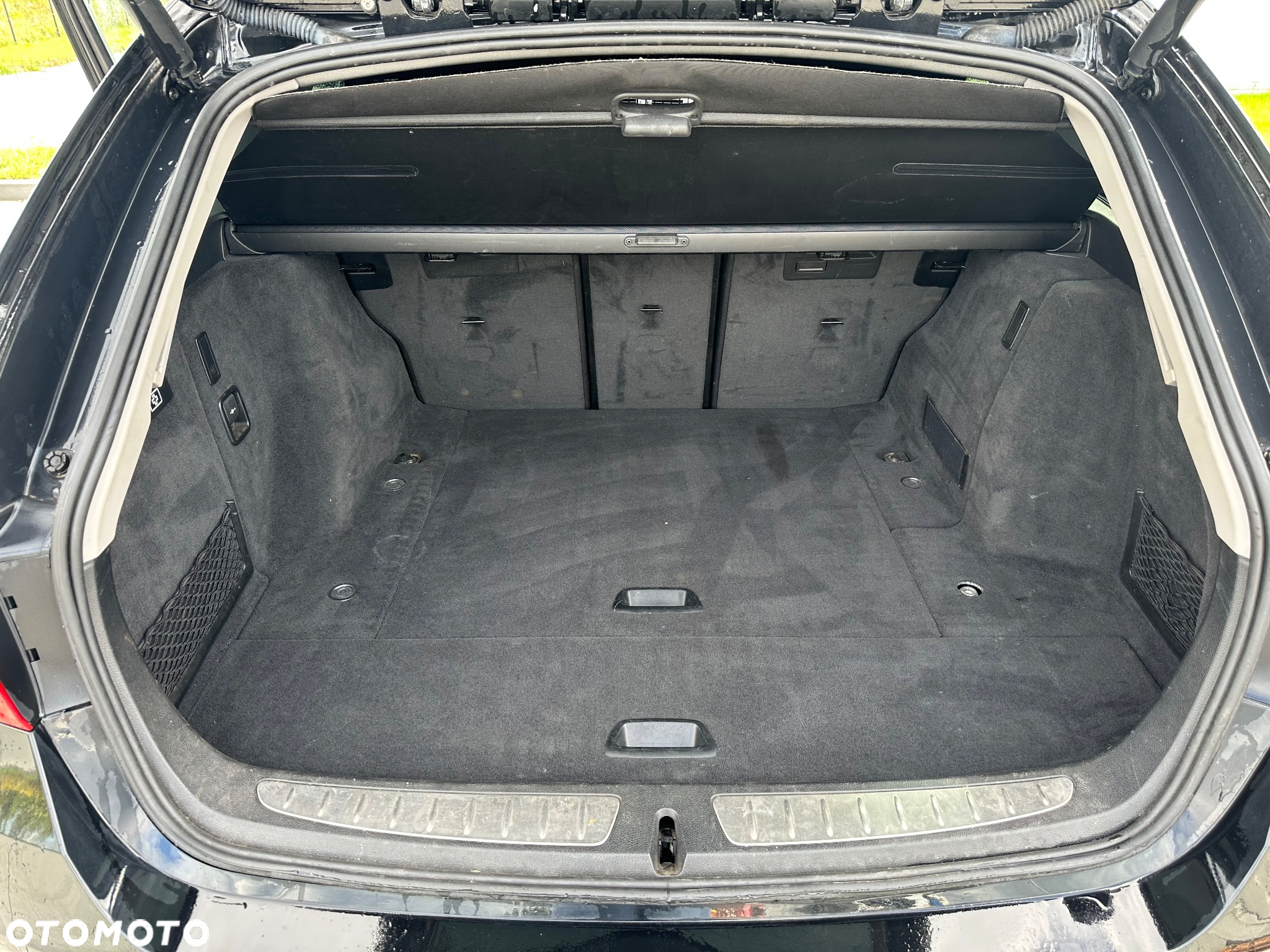 BMW Seria 3 318d Touring - 8