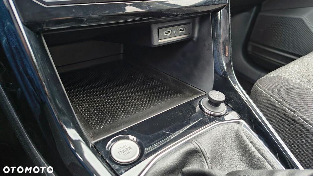 Volkswagen T-Cross 1.0 TSI Special Edition DSG - 25