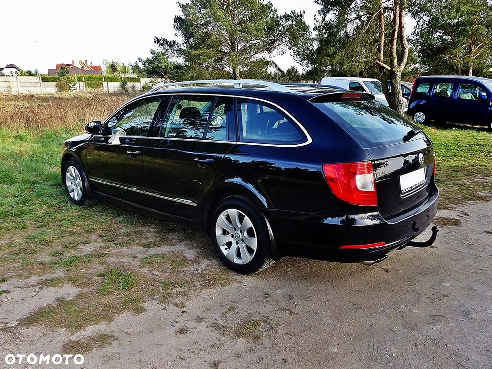 Skoda Superb 1.8 TSI Ambition - 11