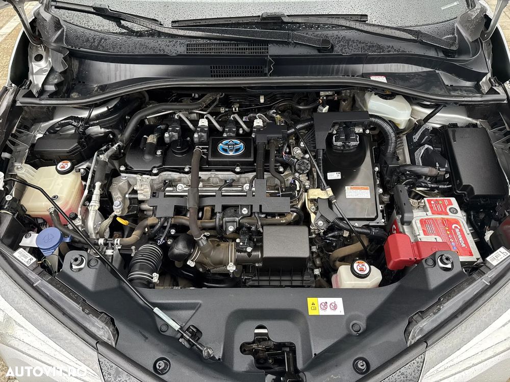 Toyota C-HR 1.8 HSD 4x2 CVT C-enter - 28