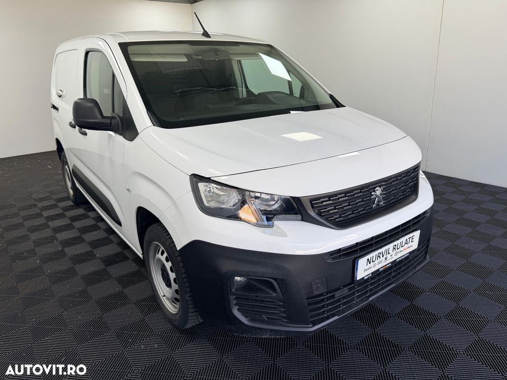 Peugeot Partner - 8