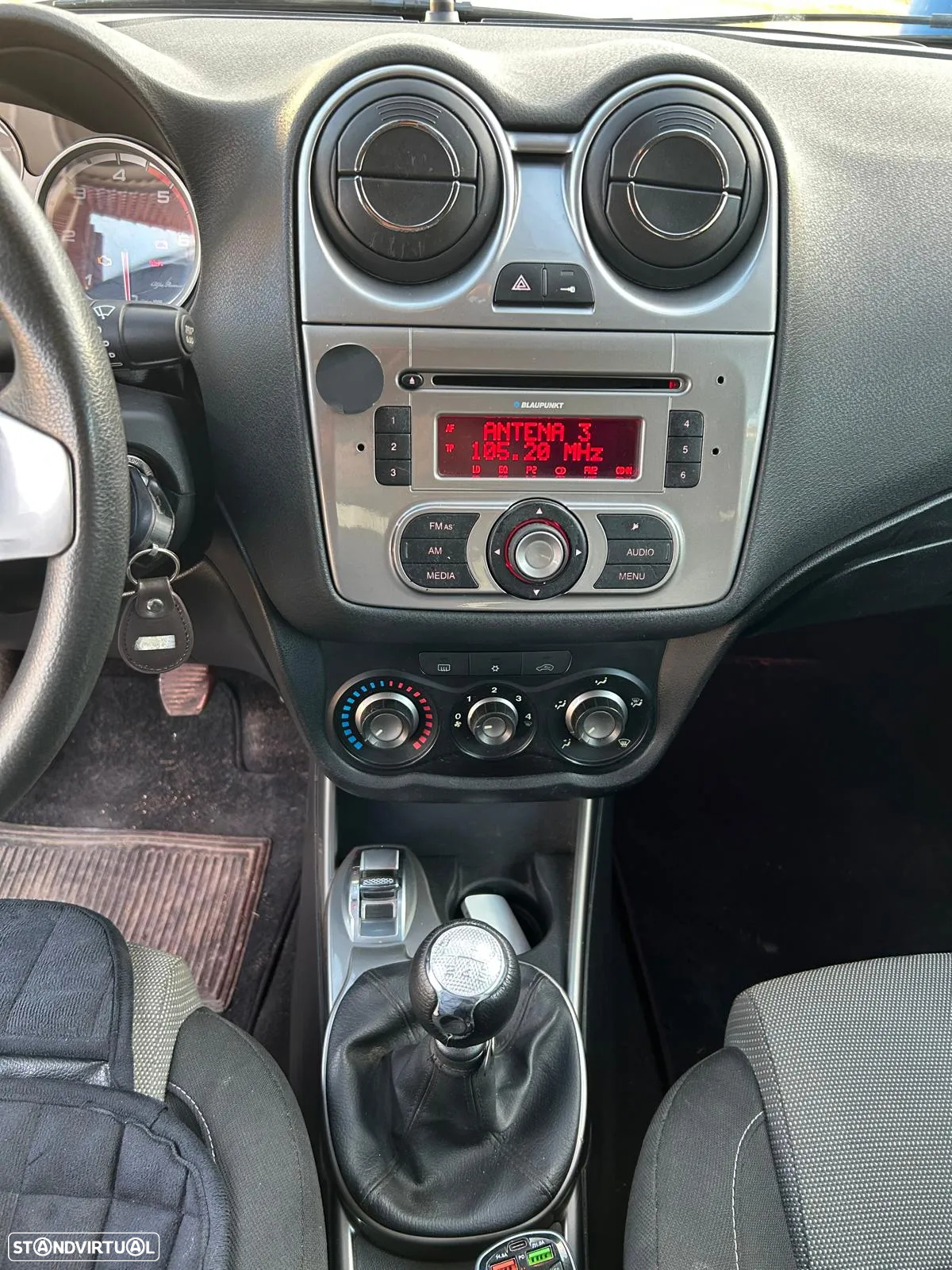 Alfa Romeo MiTo 1.3 JTD Distinctive - 14