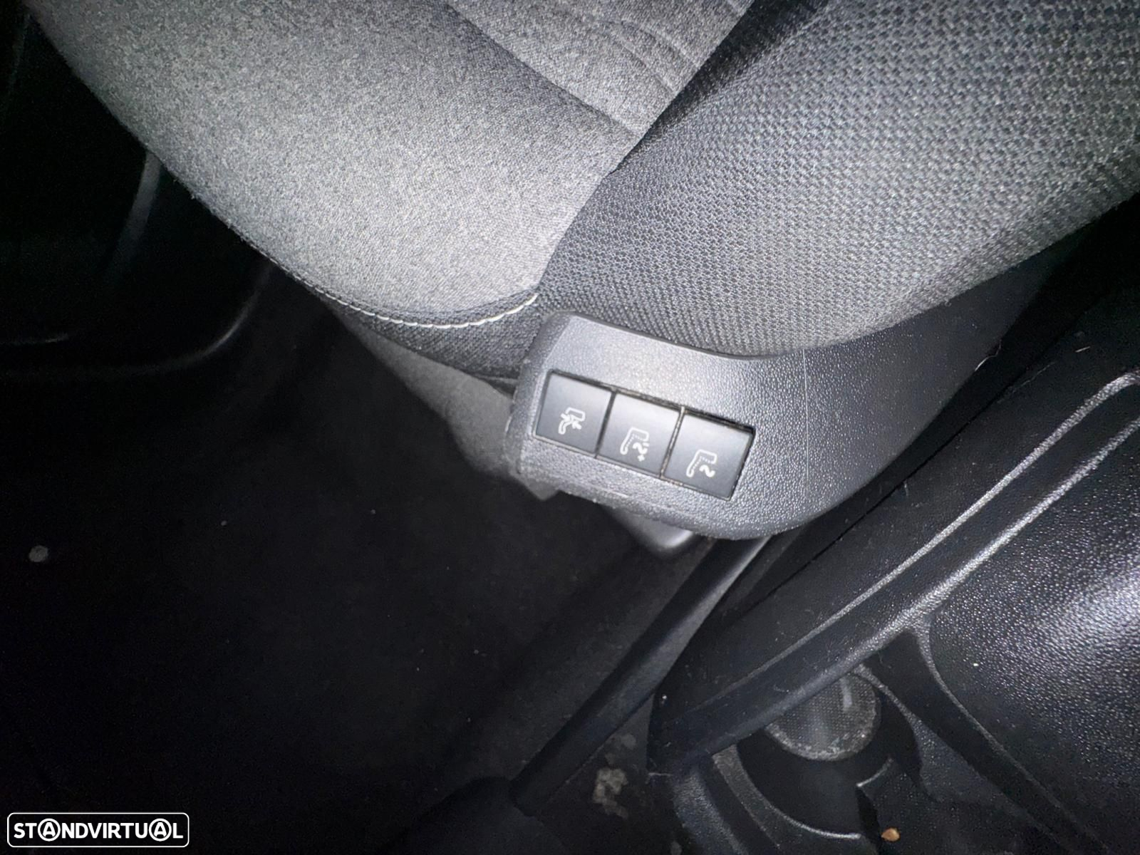 Citroën C4 Grand Picasso 1.2 PureTech Feel EAT6 - 18